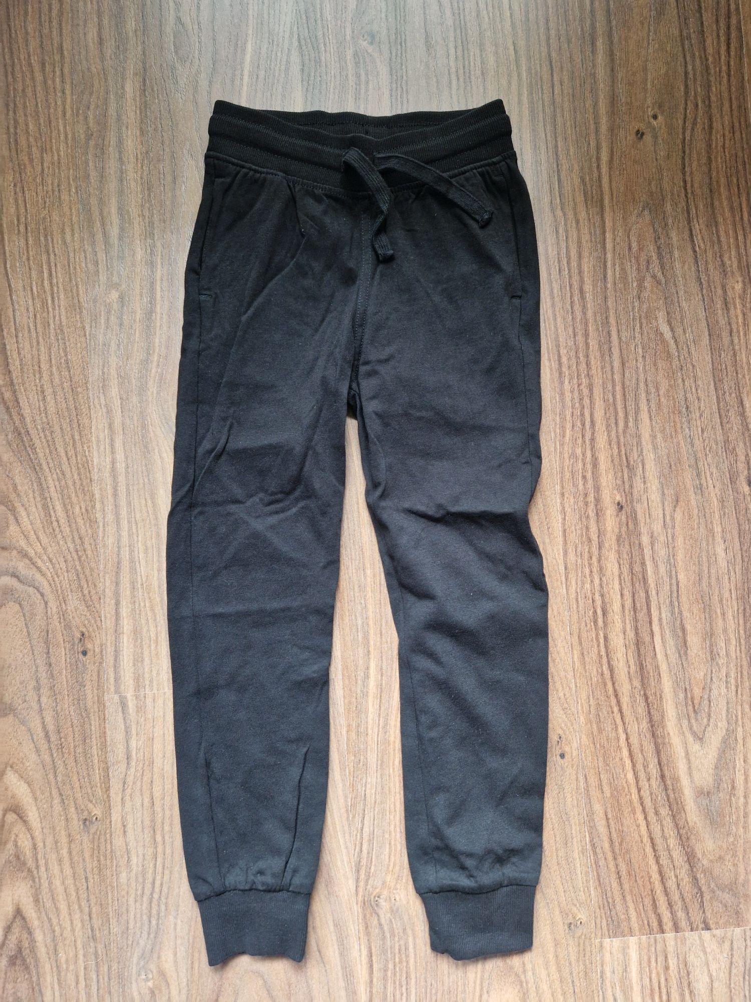 Joggery firmy H&M rozm. 122