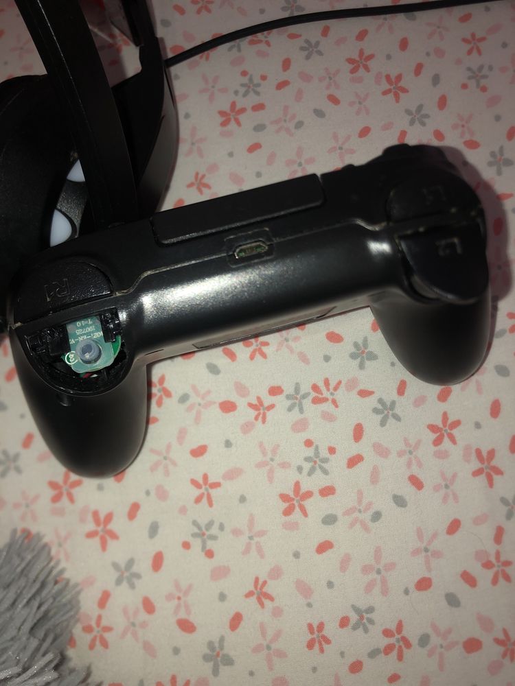 Comando Ps4 Raptor para peças