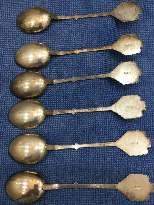 Srebrne lyzeczki kolekcjonerskie  6szt.