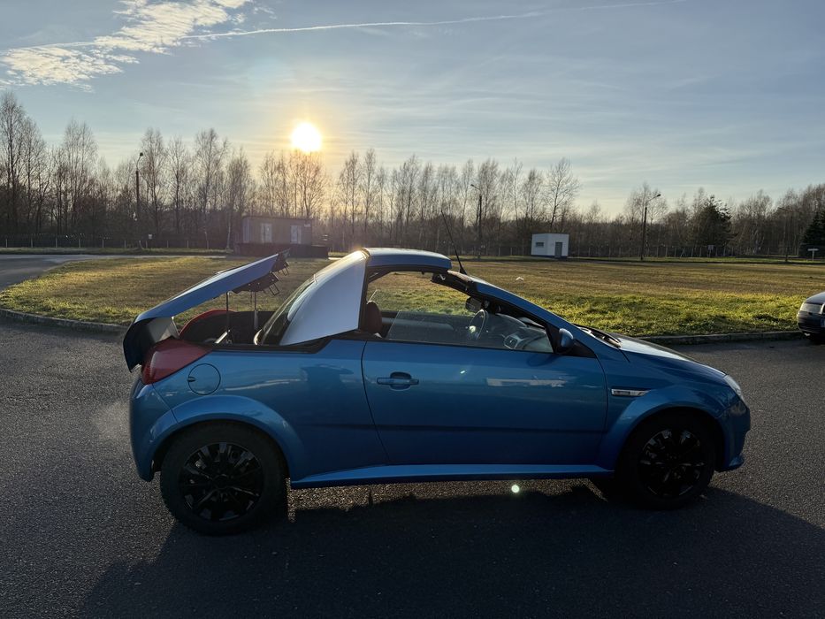 Opel Tigra B 1.4 Benzyna 2005 / Bezwypadkowy / Długie opłaty