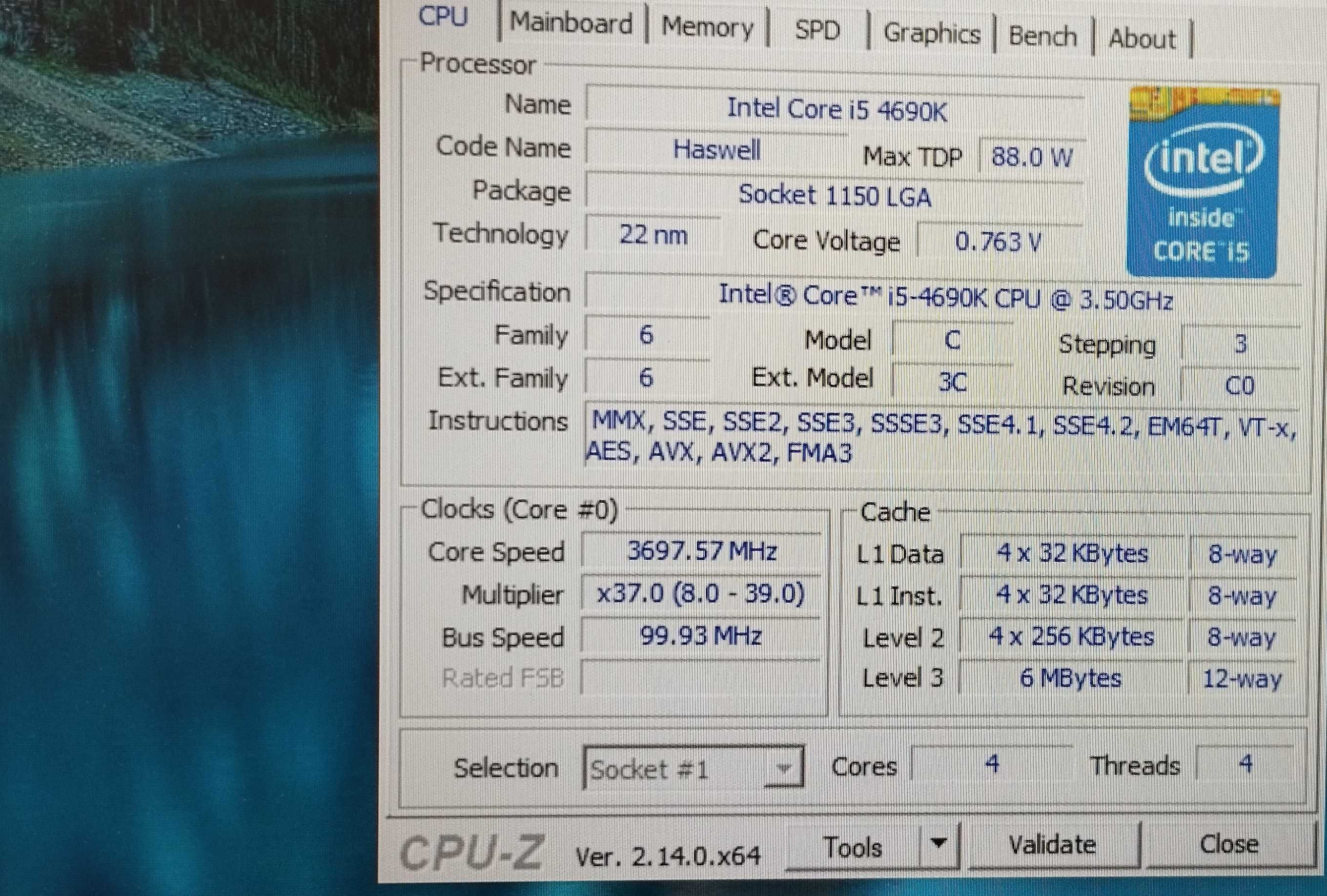Процесор Intel i5-4690K, материнка Asus Z97-K, ОЗУ 16 Гб.