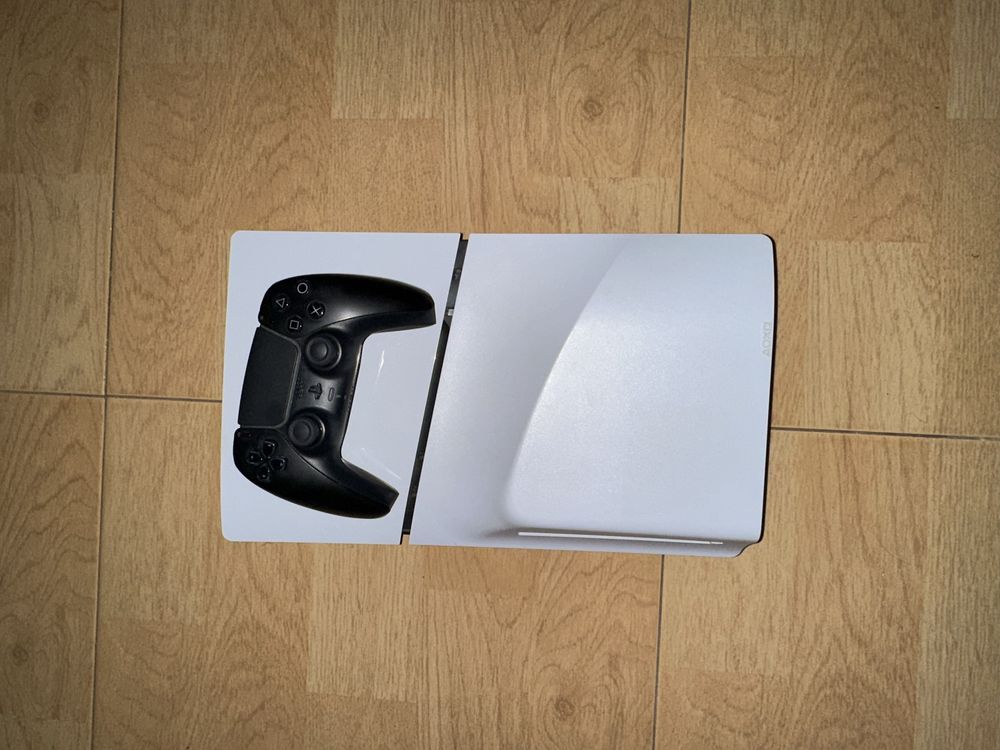 Ps5 slim 1tb………..