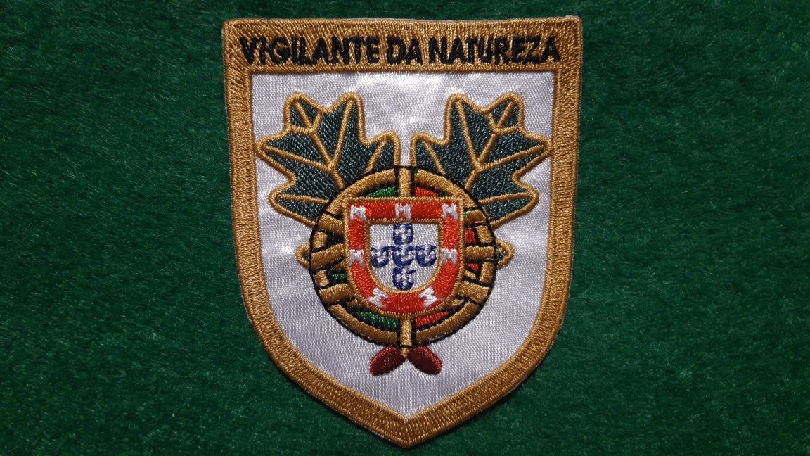 Patch bordado vigilantes da natureza