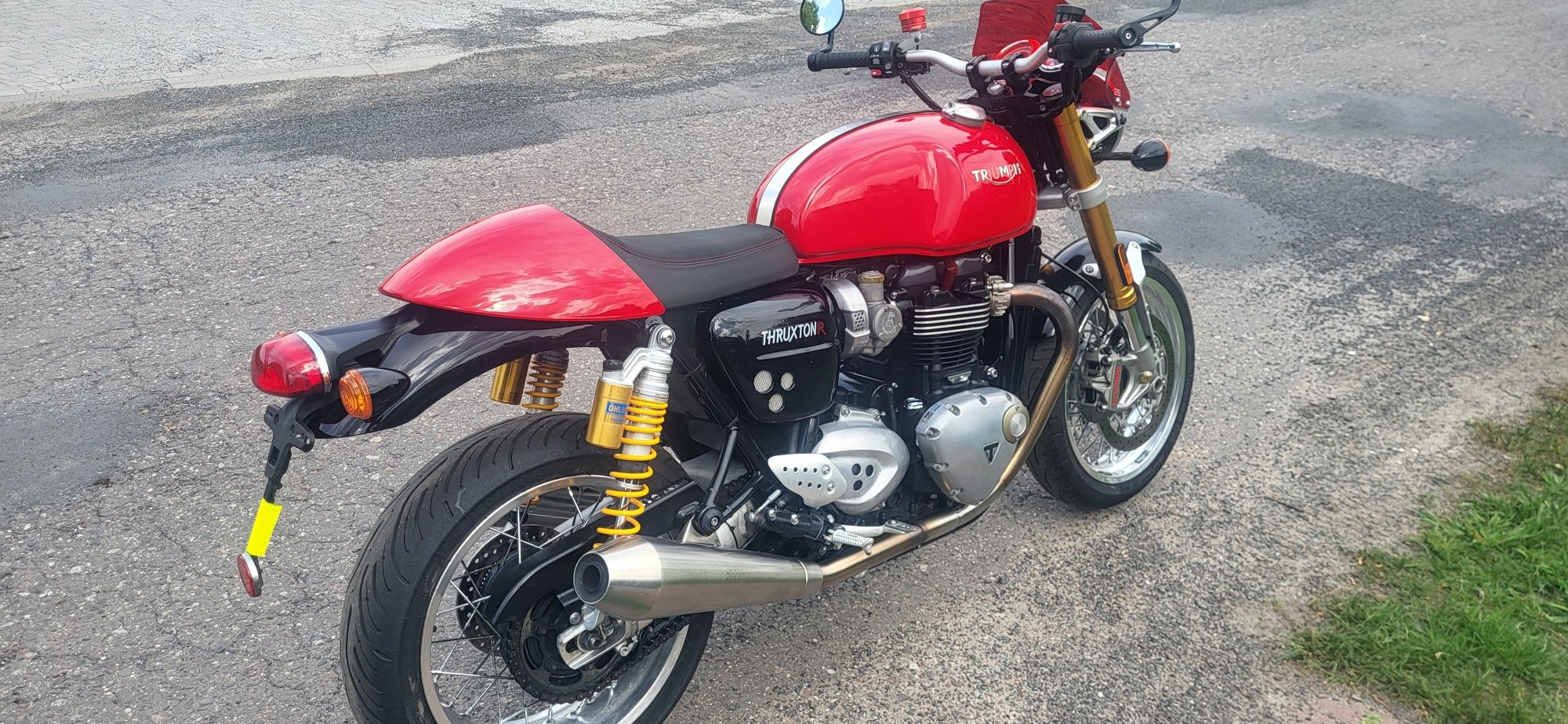 Triumph Thruxton R 1200