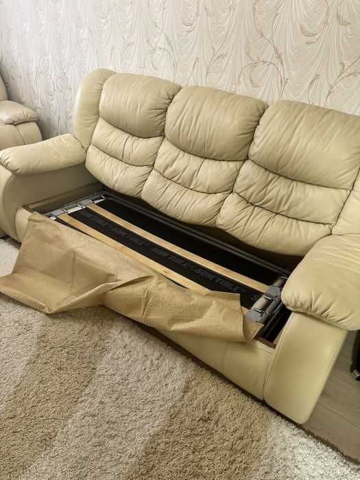 Продам шкіряний диван