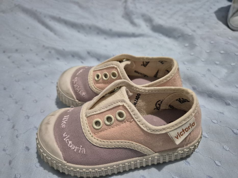 Victoria roxa e rosa