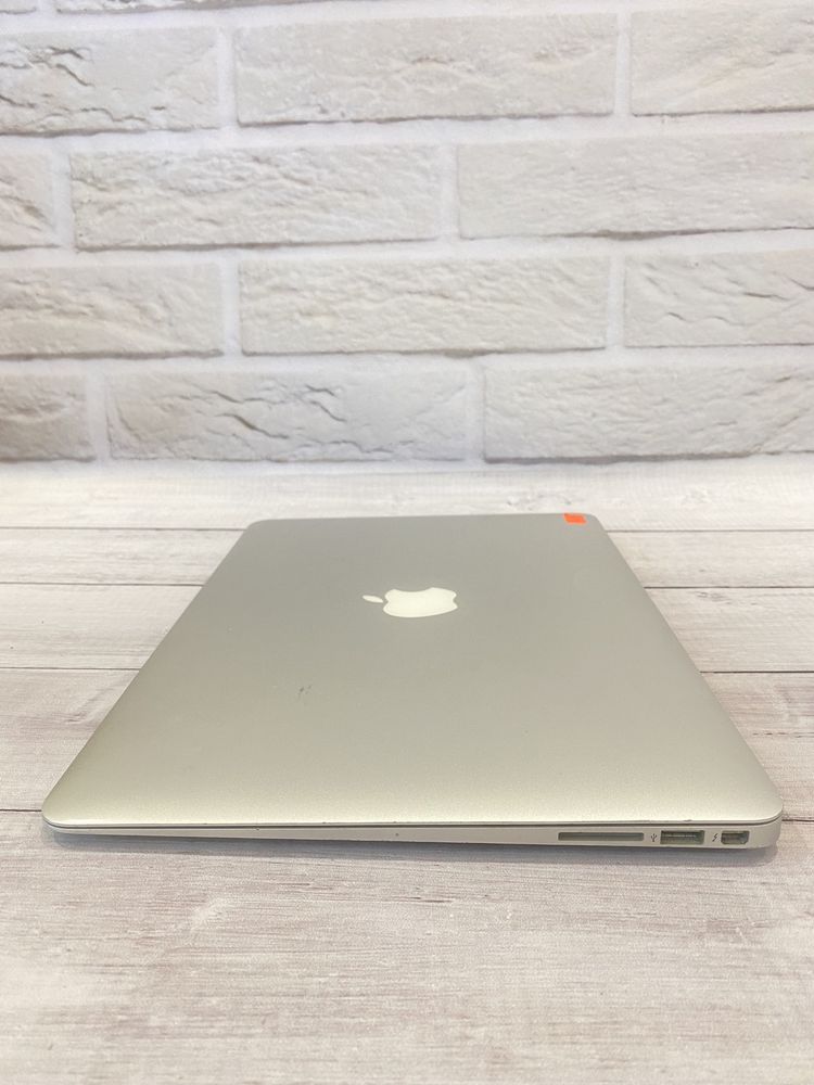 Apple MacBook Air 2012 (A1466)  13.3’’ i5 4GB ОЗУ/ 128GB SSD (r579)