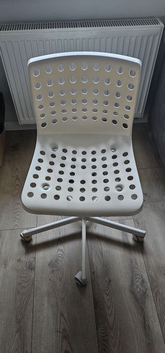 Fotelik biurowy regulowany