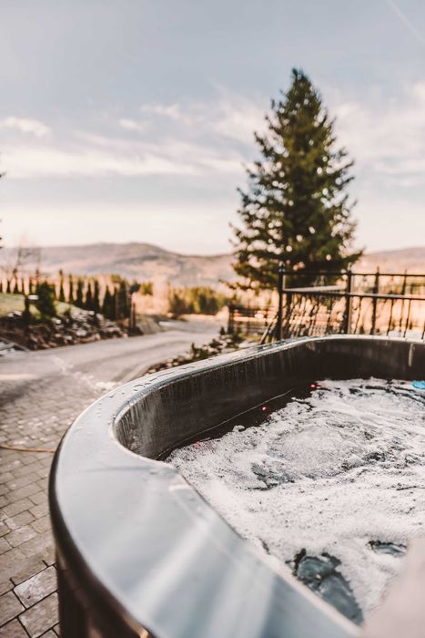 Domek Domki luksusowe w górach Zawojska Ostoja - jacuzzi/tężnia