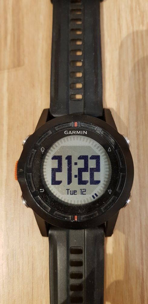 Garmin fenix, pierwszy z serii