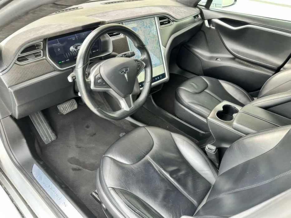 Tesla Model S 85      2014
