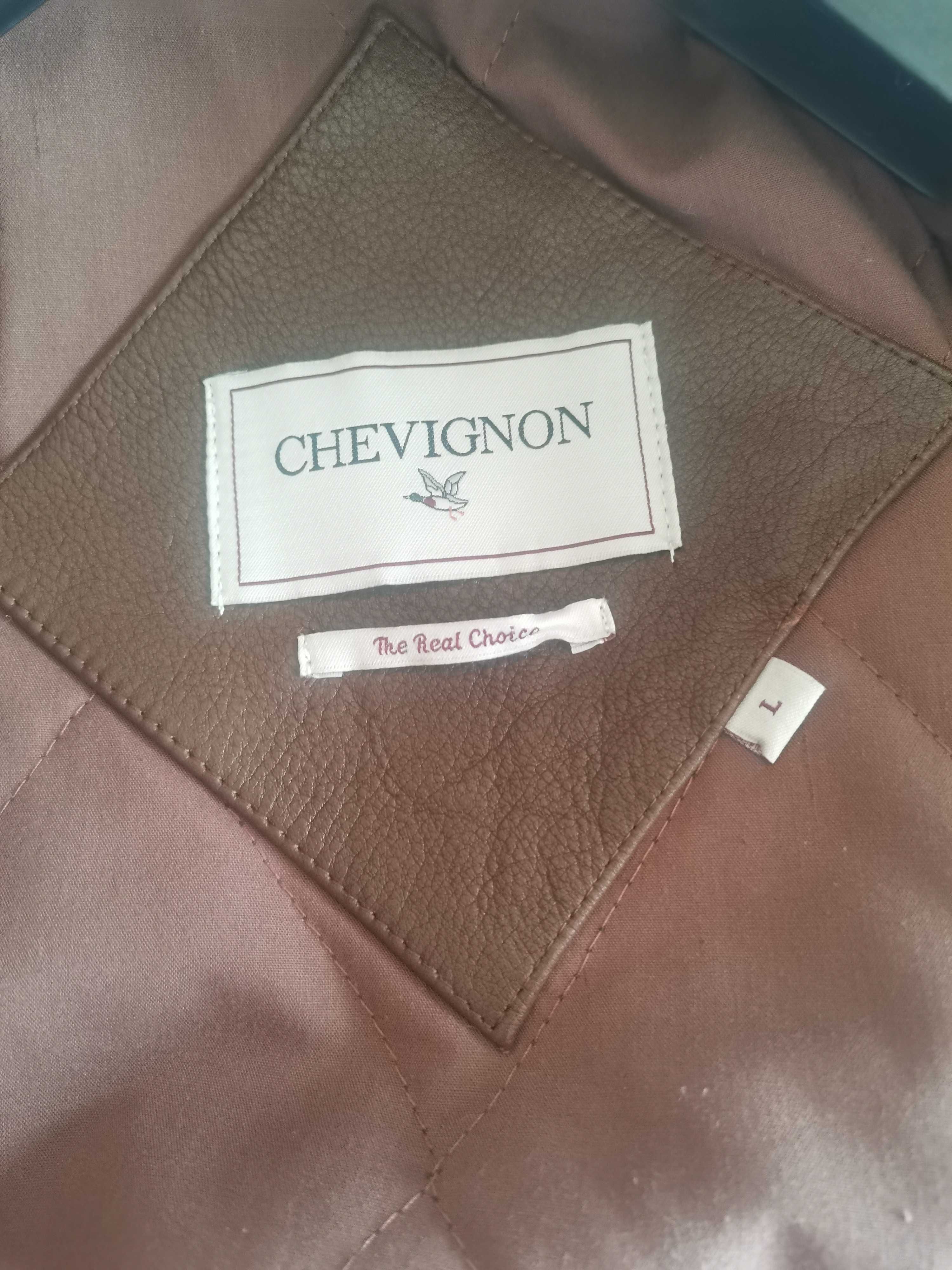 Blusão Chevignon como novo