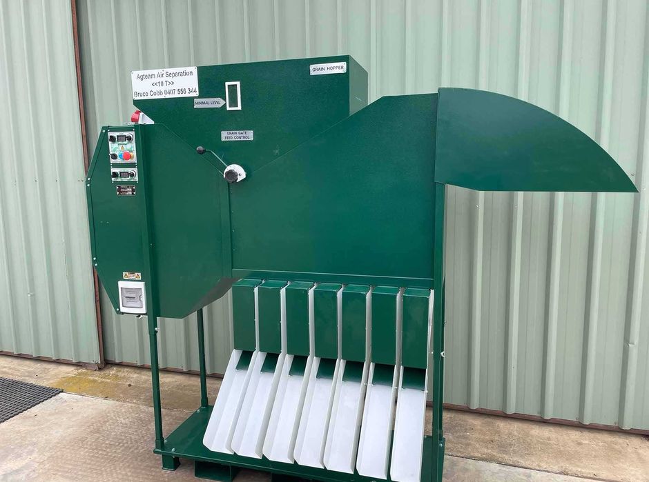 Зерноочисна машина (Сепаратор, віялка) Очищення і калібрування  ІСМ-10