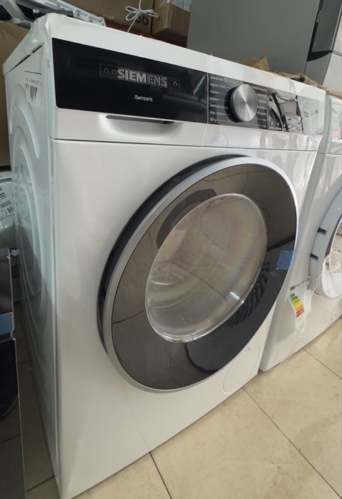 Máquina de Lavar Roupa SIEMENS WG44G2F0ES (9 kg - 1400 rpm - Branco)