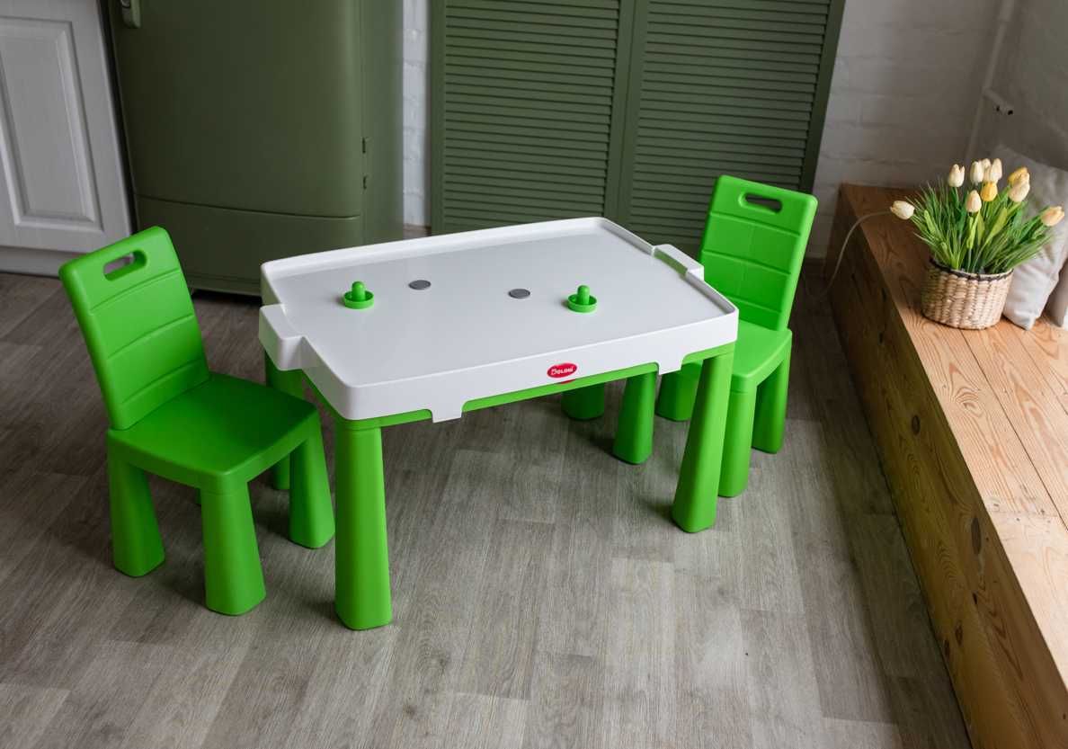 Столик з грою аерохокей стільчики долоні пластикові дитячі меблі нові