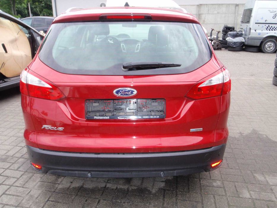 Ford Focus mk3 klapa tył, tylna kombi idealna kolor UB