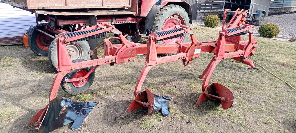 Продам плуг ківерленд з пружиним захистом в хорошому стані