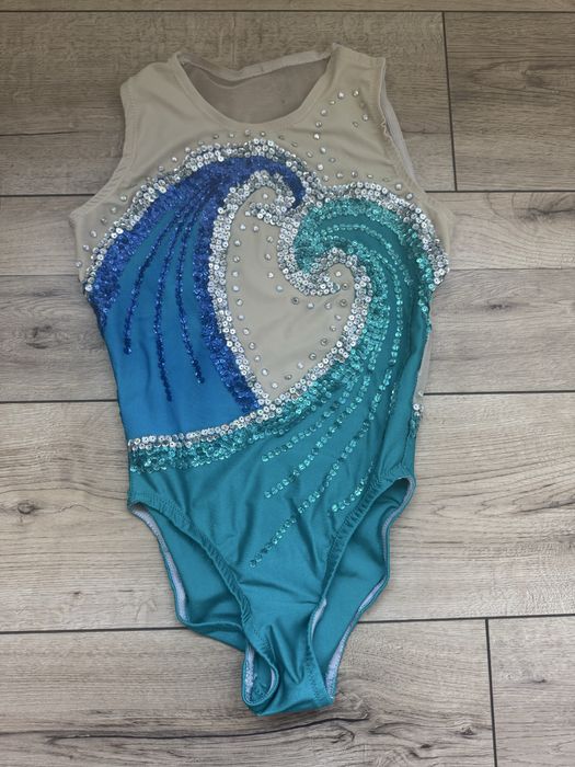 Купальник для синхронного плавання або художньої гімнастики