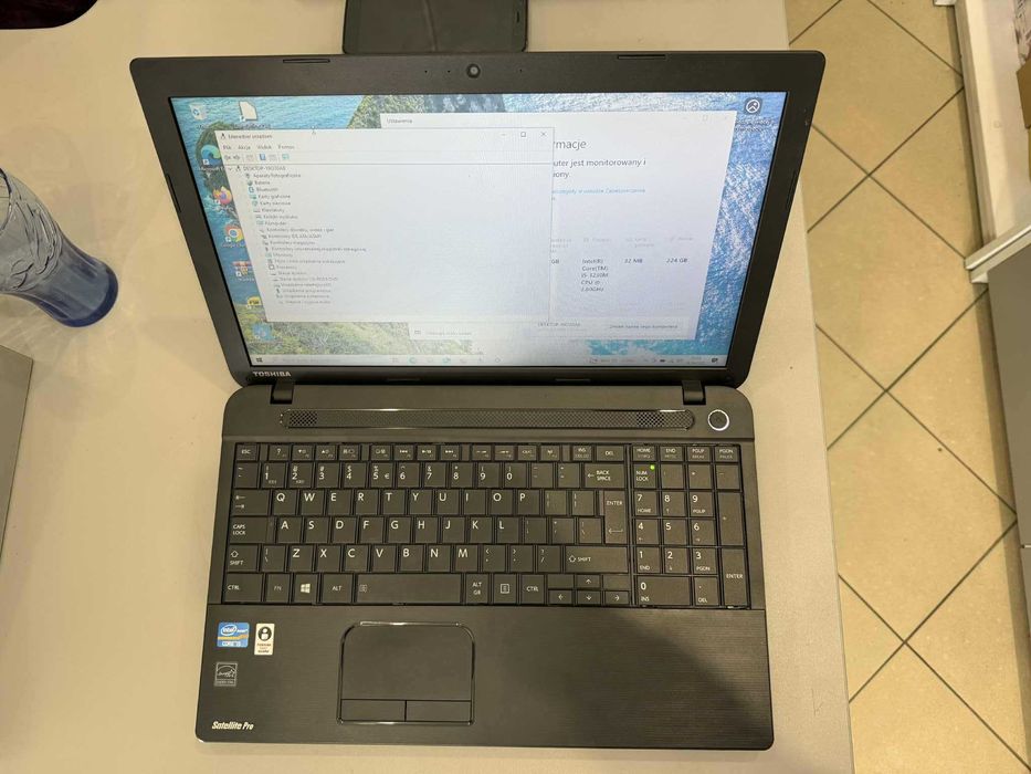 Toshiba Sattielite 15 i5 6gb 256 ssd 15,6 win 10