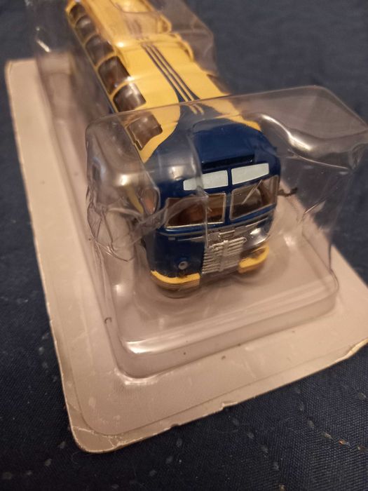 Kultowe autobusy prl - Ikarus 30 i Star Osinobus