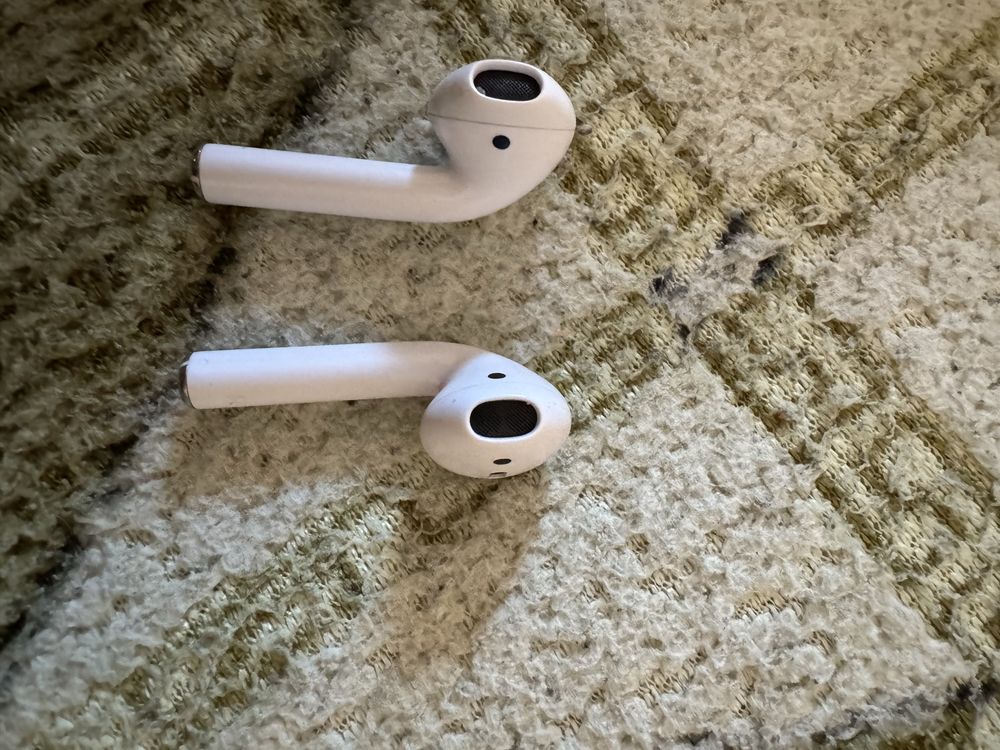 Оригінальні Air Pods 2 покоління