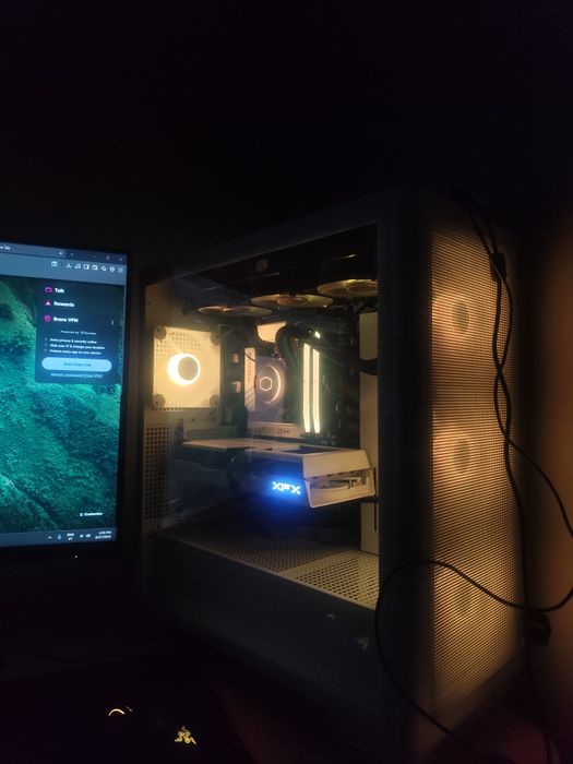 PC gamer | Ryzen 7 7700 | 9060 XT | 32gb | 1tb