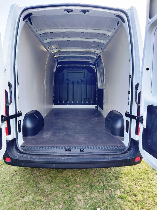 Wynajem, wypożyczalnia busów osobowych i dostawczych