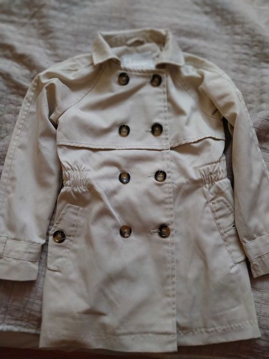 Płaszcz jesienny dla dziewczynki rozm. 104