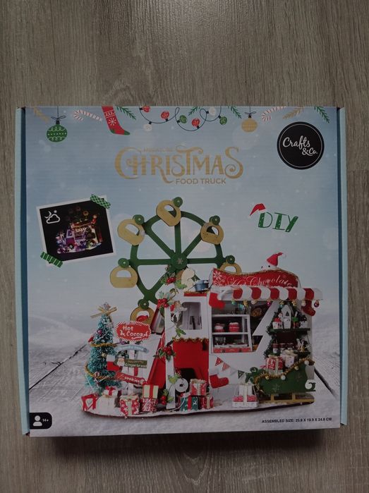 Miniature Christmas Food truck DIY miniaturowy samochód świecący LED