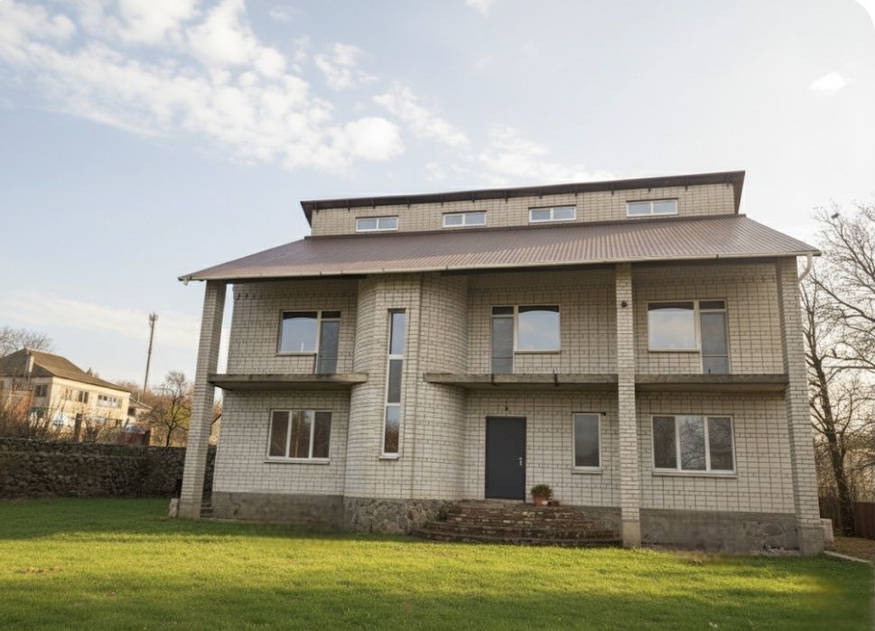 Отличный капитальный дом в Кроснополье 5 мин от Квартала без %риелтора