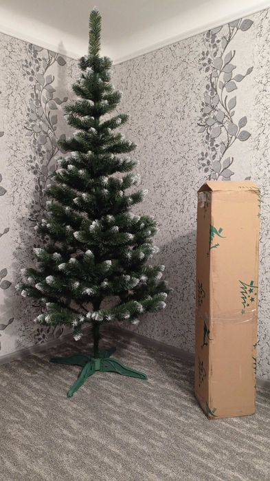 Ялинка штучна з сертифікатом якості