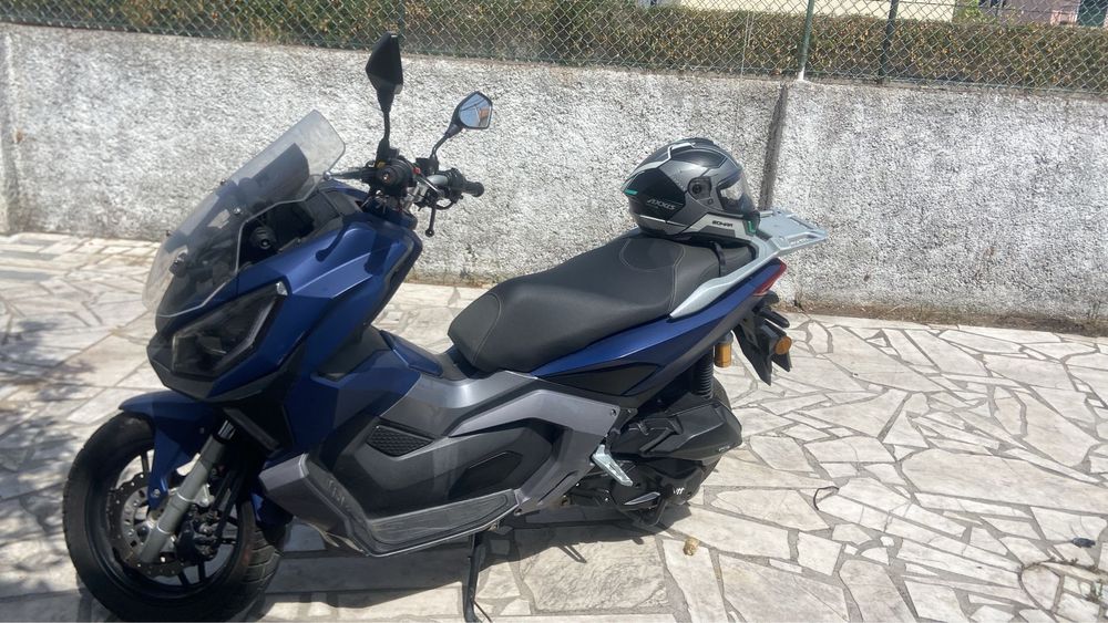Moto Mitt ADV 125