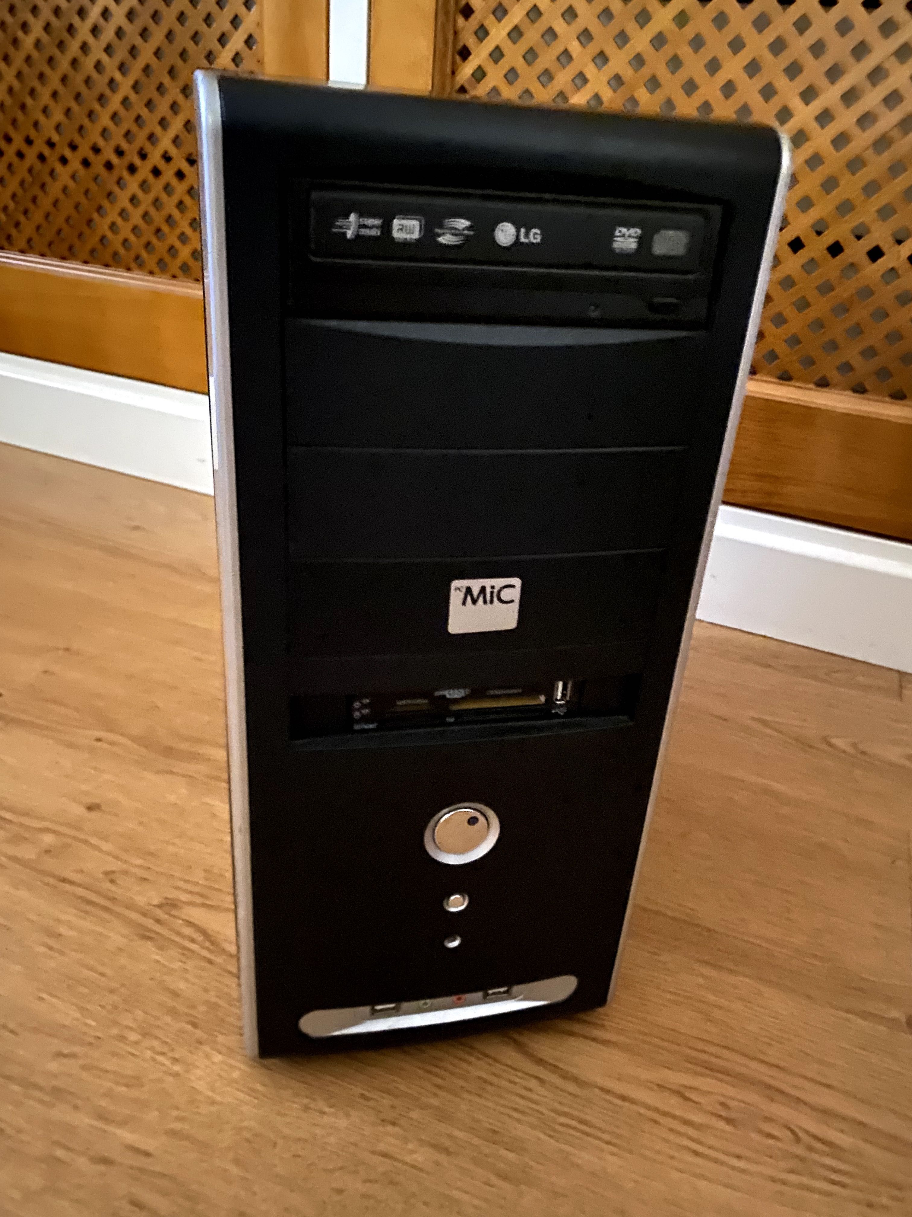 Computador desktop torre - Peças