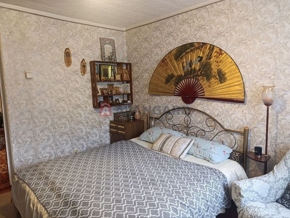 Продам частину будинку в центрі Бородинського (поряд із Сільпо)