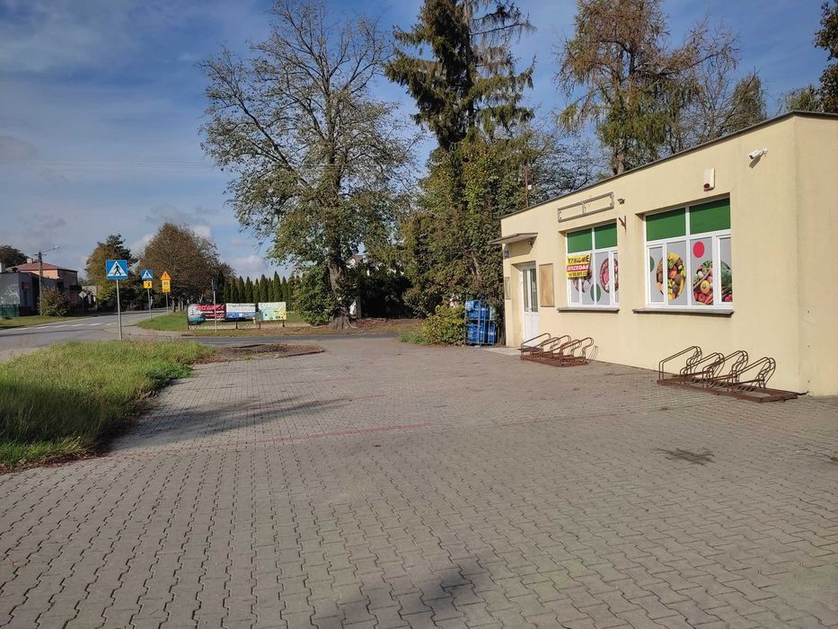 Lokal Handlowo-Usługowy z DZIAŁKĄ – NOWODWÓR