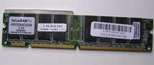 Memória Kingston DIMM 256 133 KVR133X64C3Q/256 3.3V