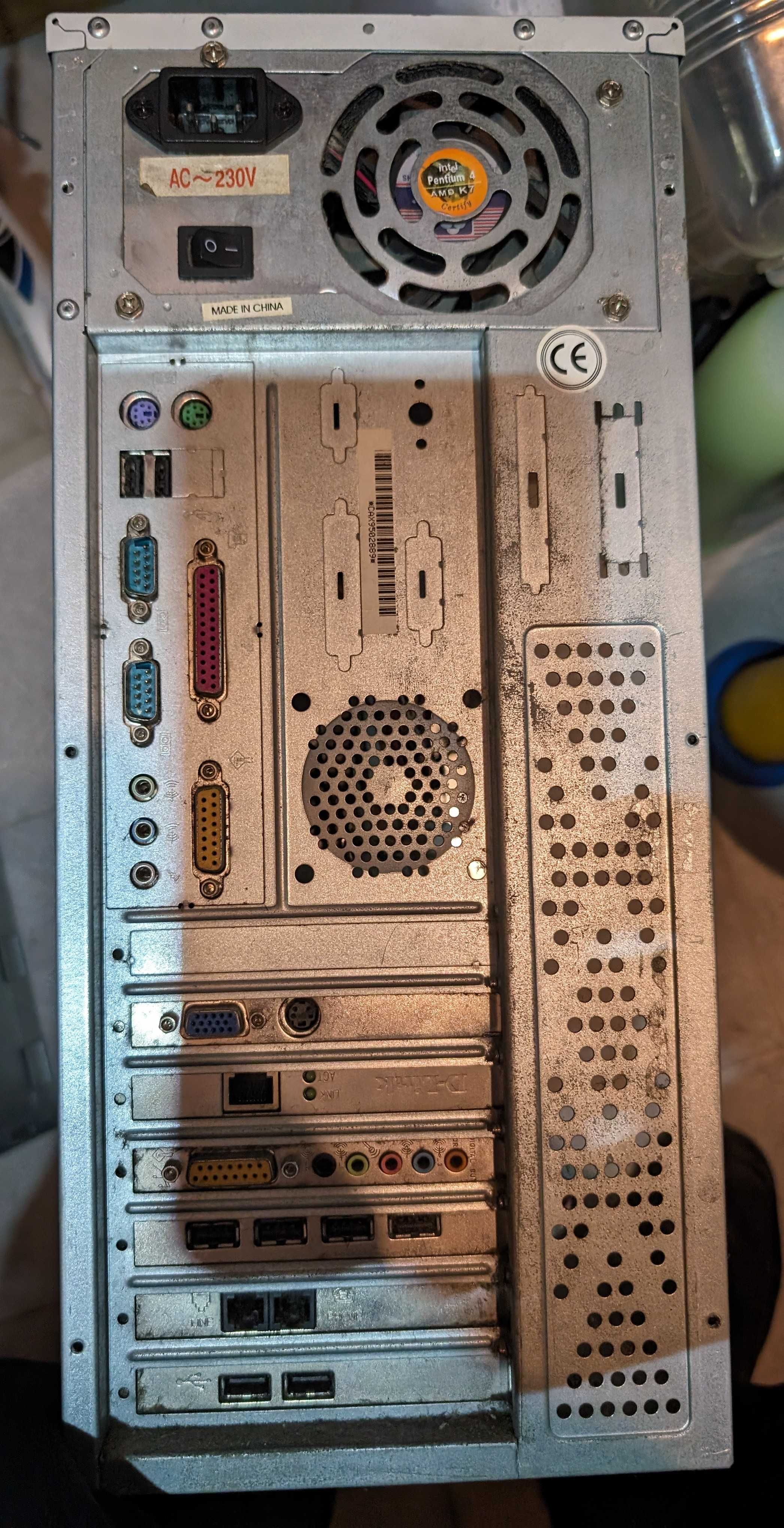 Computador Vobis Pentium IV avariado, para peças.