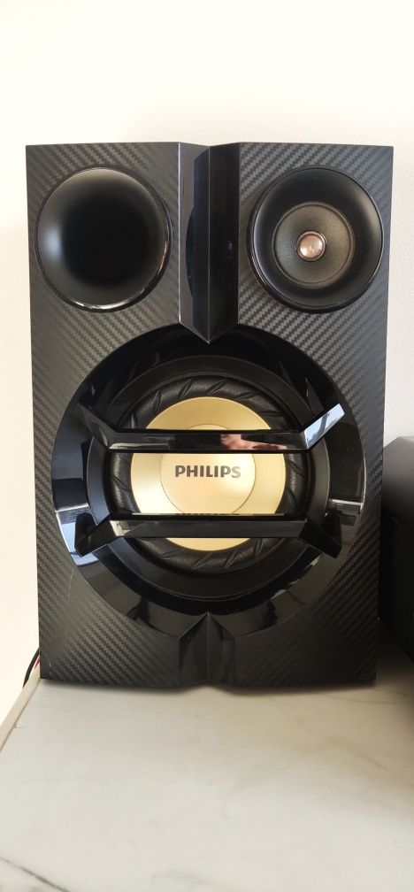 Музыкальный центр Philips