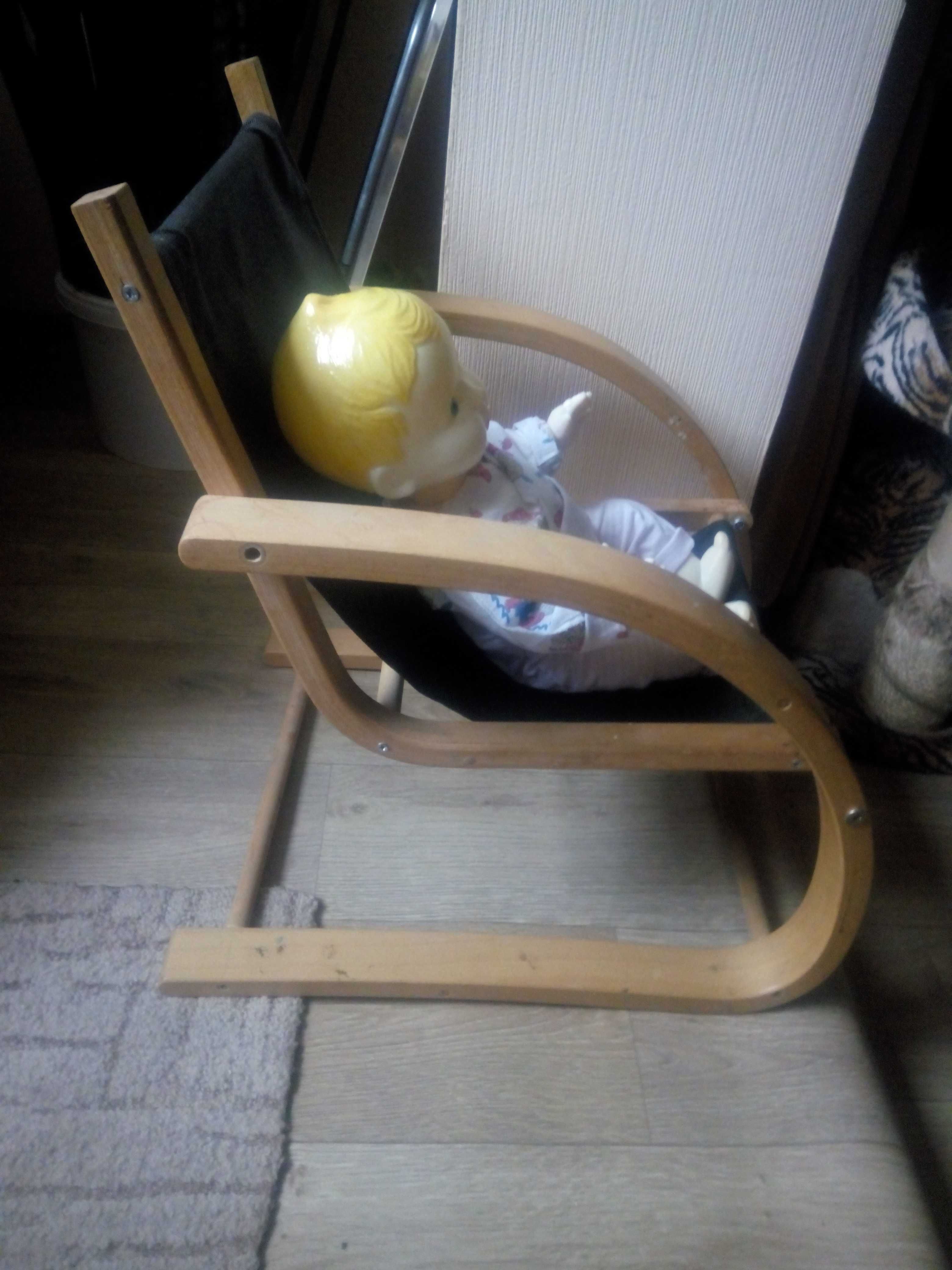 Продам стульчик детский деревяный
