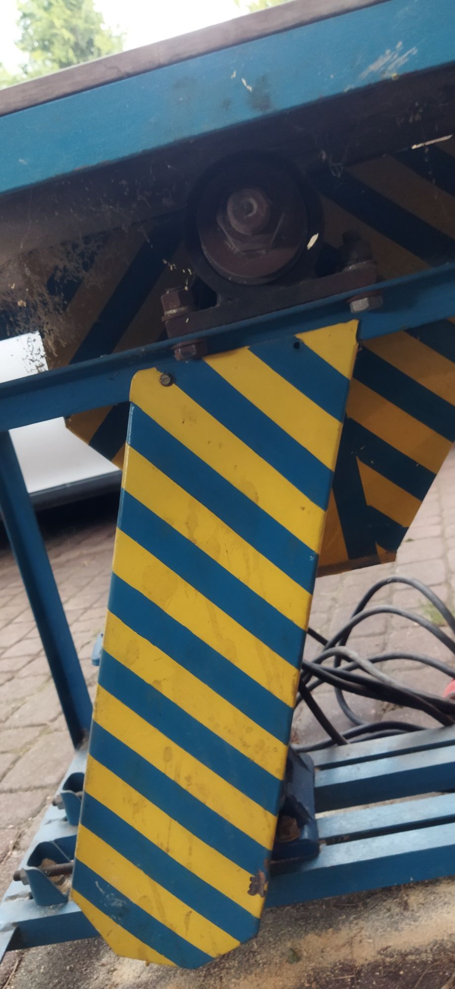 Piła stołowa, krajzega 1,5kW, 380V 3 fazy tarcza fi 300mm. Cerkularka