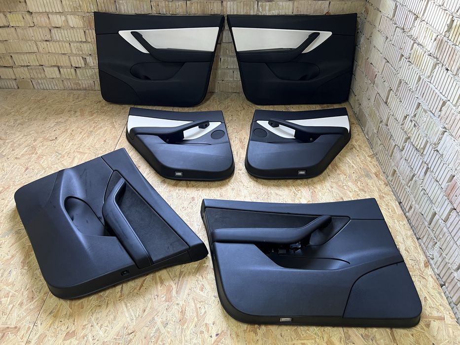 Карти дверні tesla model Y 3 S21+