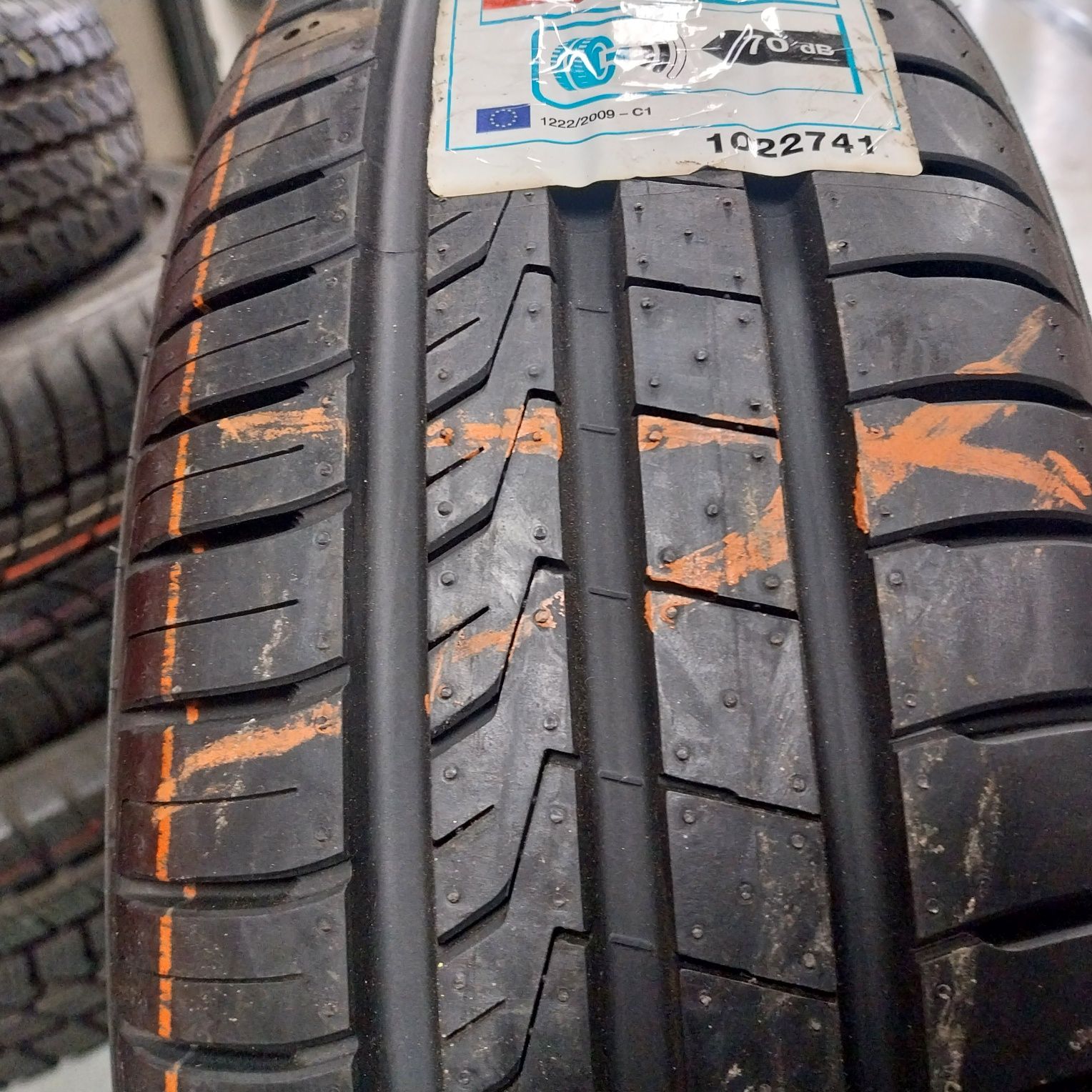 Opona Letnia Hankook 185/70R14 88T