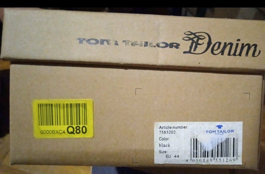 Tom Tailor р.43-44 стельки 28-28,5см летние спилоны мужские