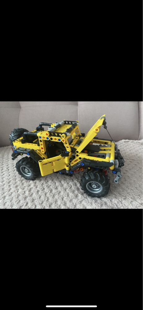 Lego 42122 technic Jeep Wrangler jak nowy polecam