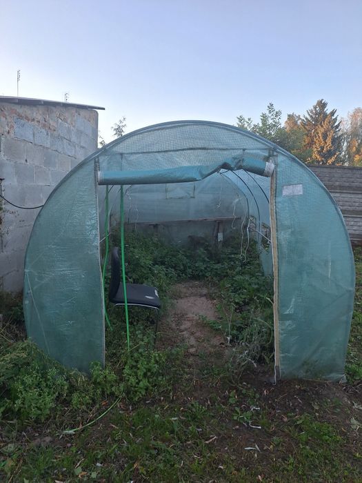 Tunel ogrodowy foliowy