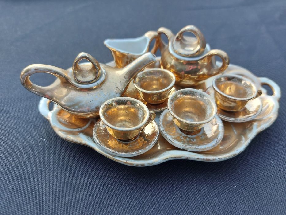 Conjunto de chá em miniatura, Cmielow da  Polónia