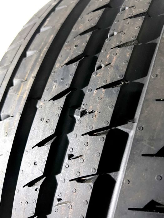 Pneus Continental ContiSportContact 3 - 255/45/19 - NOVOS