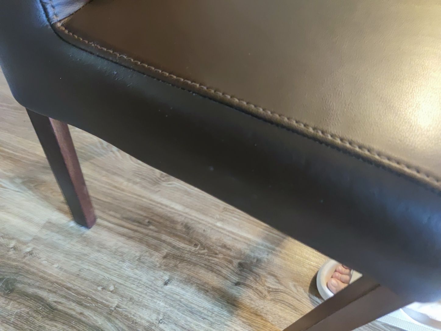 Krzesło  kolor brązowy