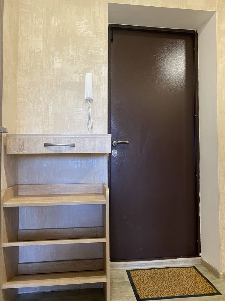 Продаж 2 кім квартири район 12 го кварталу Д.Нечая