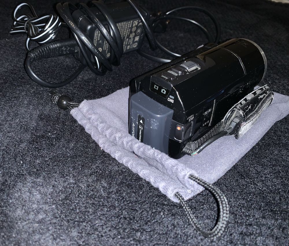 câmara handycam sony com projetor